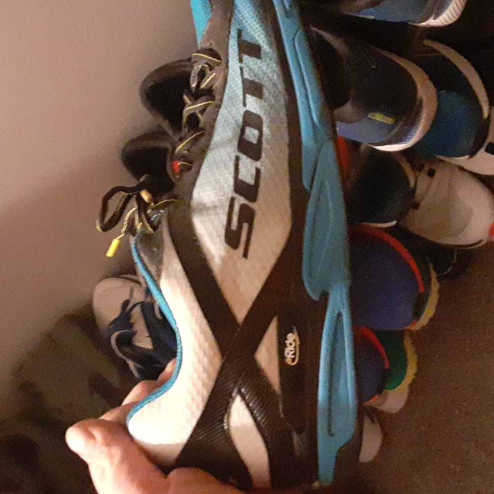 Mens shoes